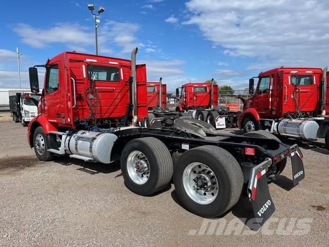 Volvo VNR 牵引车