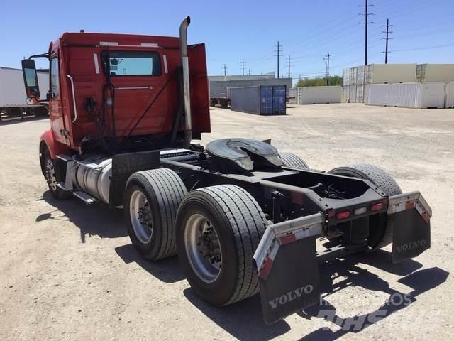 Volvo VNR 牵引车
