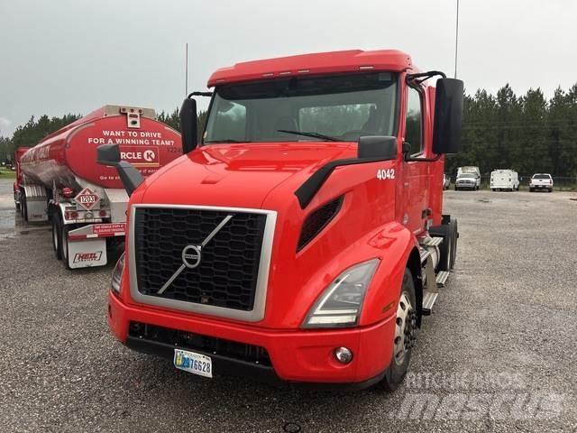Volvo VNR 牵引车