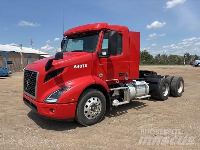 Volvo VNR 牵引车