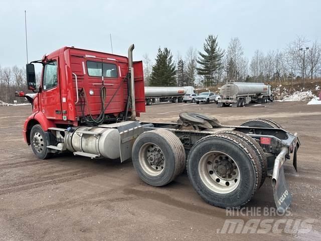 Volvo VNR 牵引车