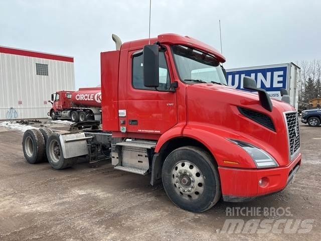 Volvo VNR 牵引车