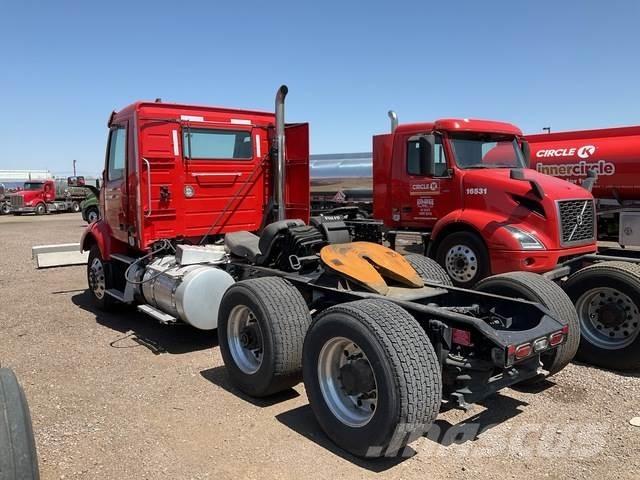 Volvo VNR 牵引车
