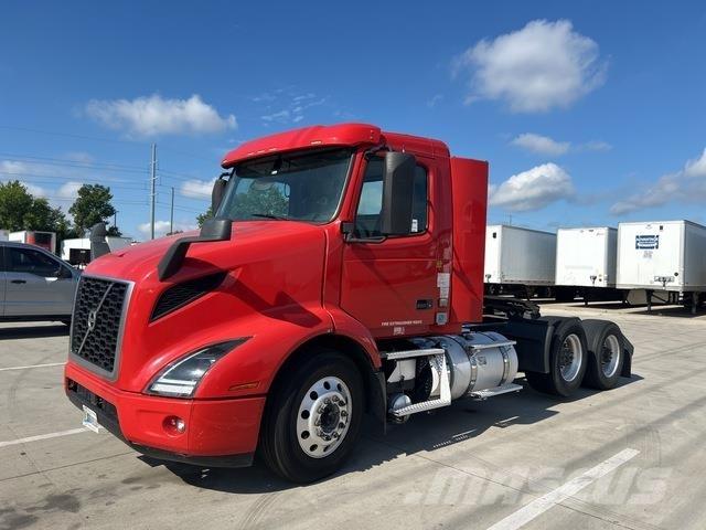 Volvo VNR 牵引车