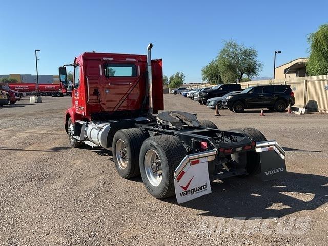 Volvo VNR 牵引车