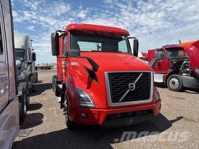 Volvo VNR 牵引车