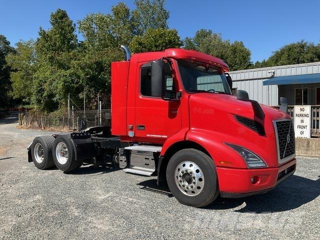 Volvo VNR 牵引车
