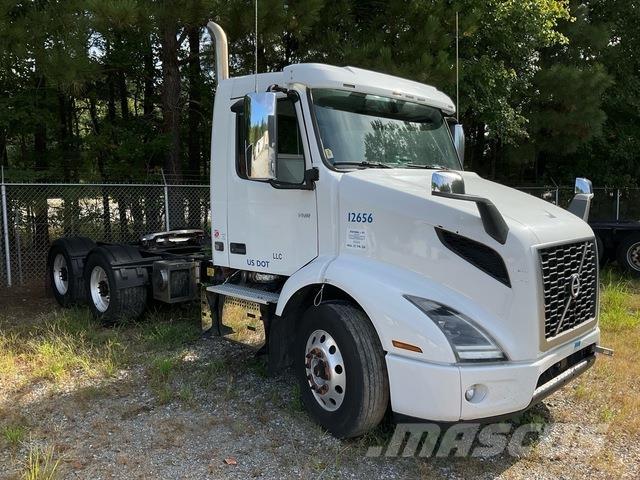 Volvo VNR 牵引车