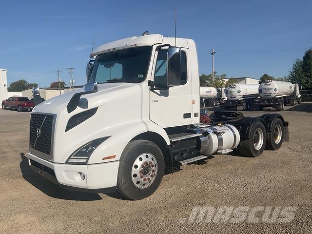 Volvo VNR 牵引车