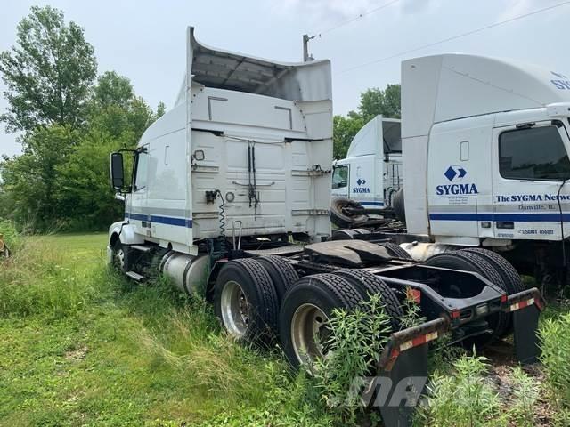 Volvo VNR64T 牵引车