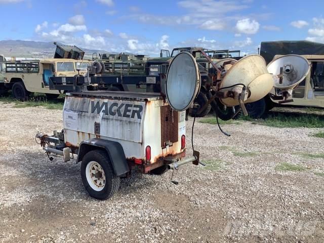 Wacker LTC4C 拖车式灯塔