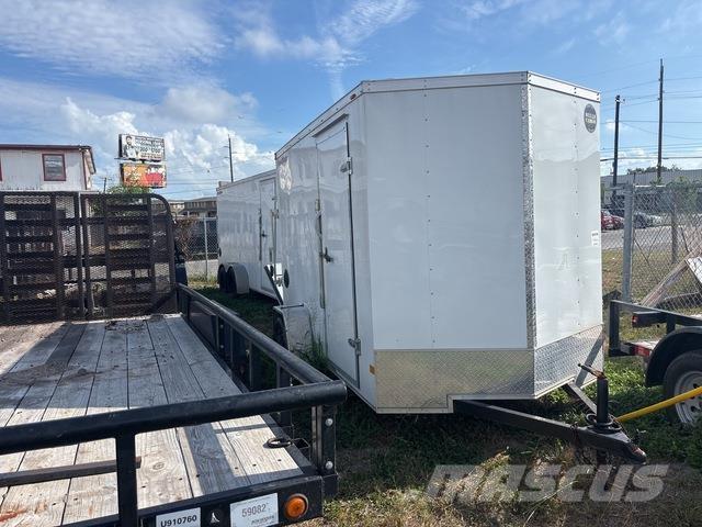 Wells Cargo  厢式拖车