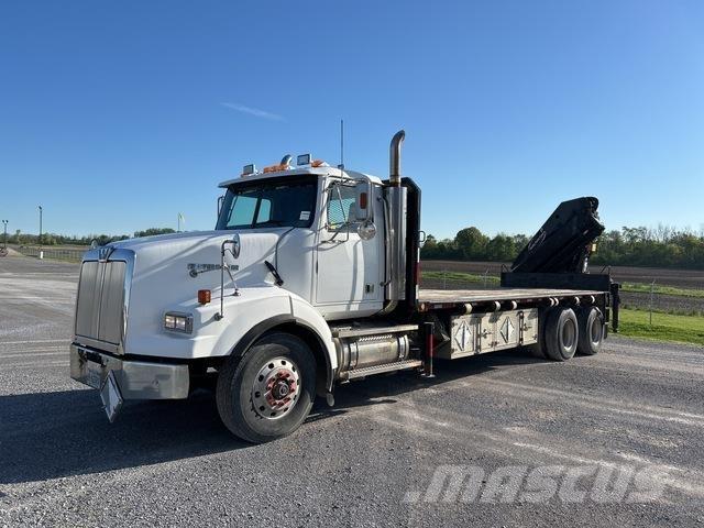 Western Star  平板栏板货车