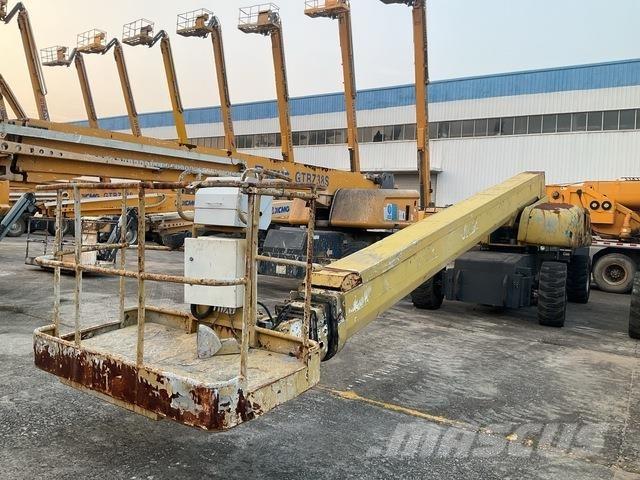 XCMG GKS28 直臂高空工作平台