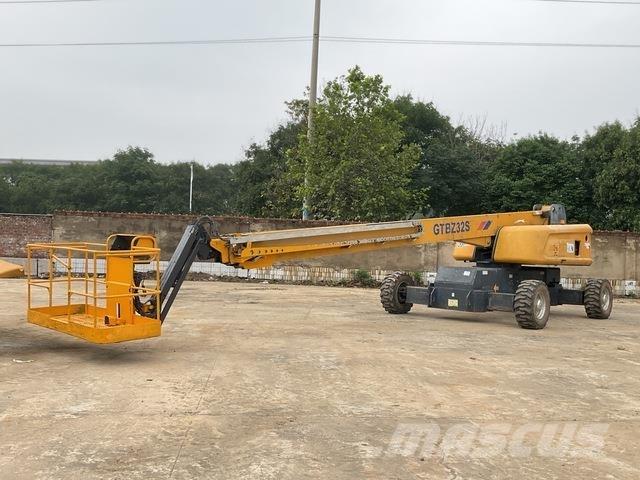 XCMG GTBZ32S 直臂高空工作平台