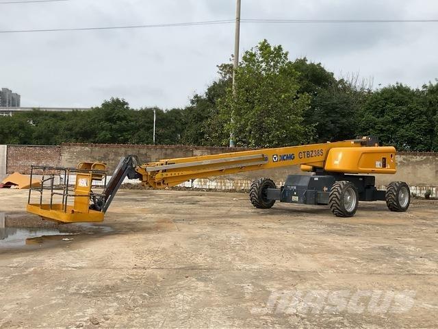 XCMG GTBZ38S 直臂高空工作平台