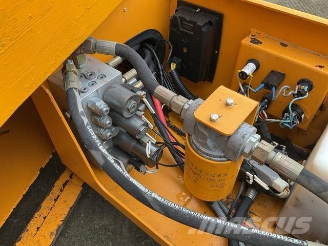 XCMG GTJZ1012 剪叉式升降机