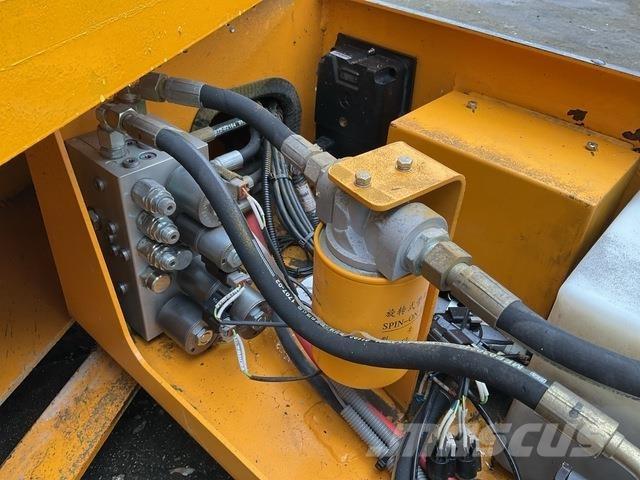 XCMG GTJZ1012 剪叉式升降机