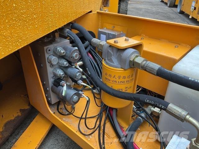 XCMG GTJZ1212 剪叉式升降机