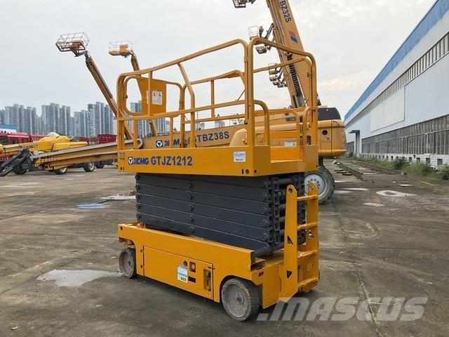 XCMG GTJZ1212 剪叉式升降机