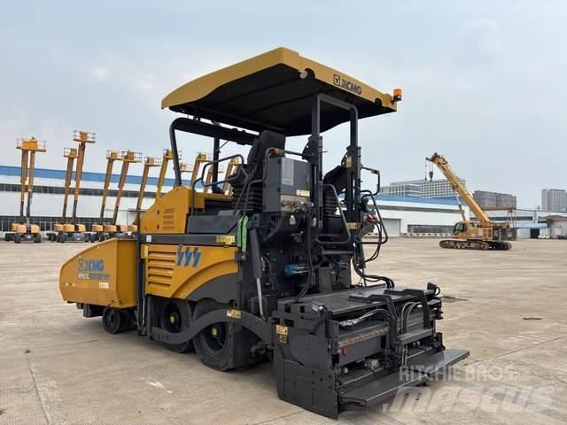 XCMG RP603L 沥青摊铺机