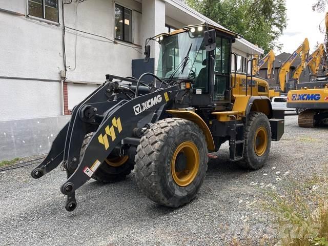 XCMG XC938U 轮式装载机