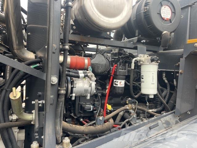 XCMG XC958E 轮式装载机