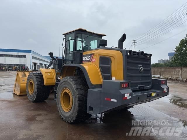 XCMG XC975 轮式装载机