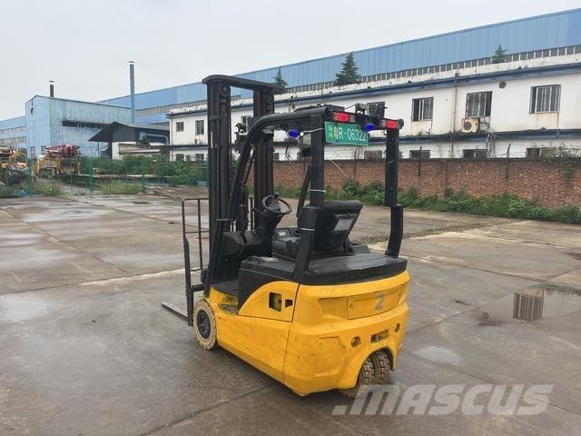 XCMG XCB-TW18 电动叉车