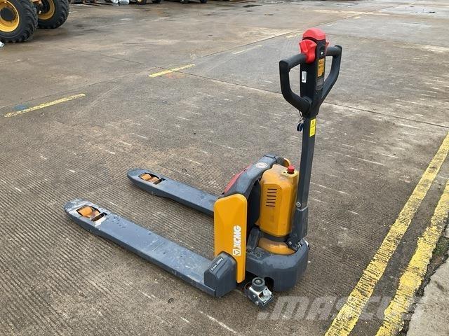 XCMG XCC-LW20 装托盘机