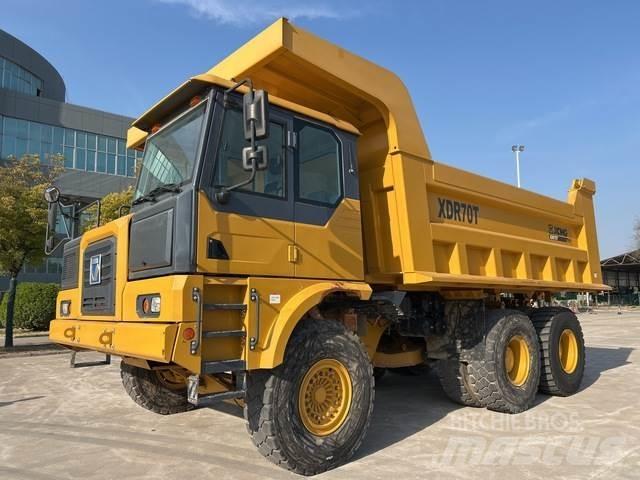XCMG XDR70T 铰接式自卸车
