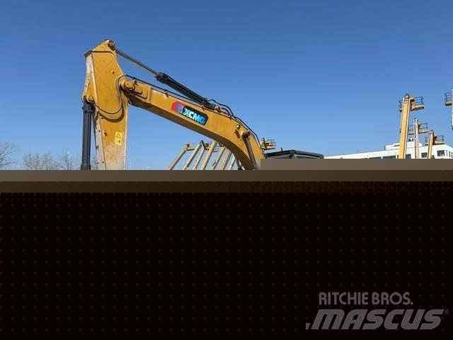 XCMG XE215E 履带挖掘机