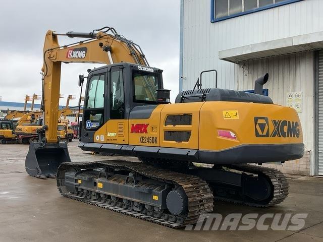 XCMG XE245DK 履带挖掘机