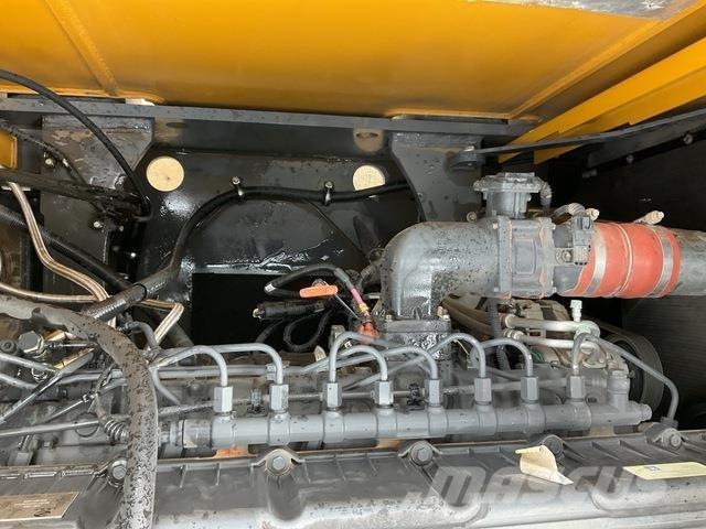 XCMG XE450GK 履带挖掘机