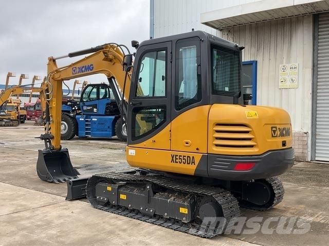 XCMG XE55DA 小型挖掘机