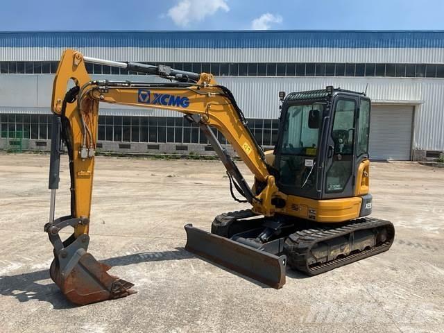 XCMG XE55E 小型挖掘机