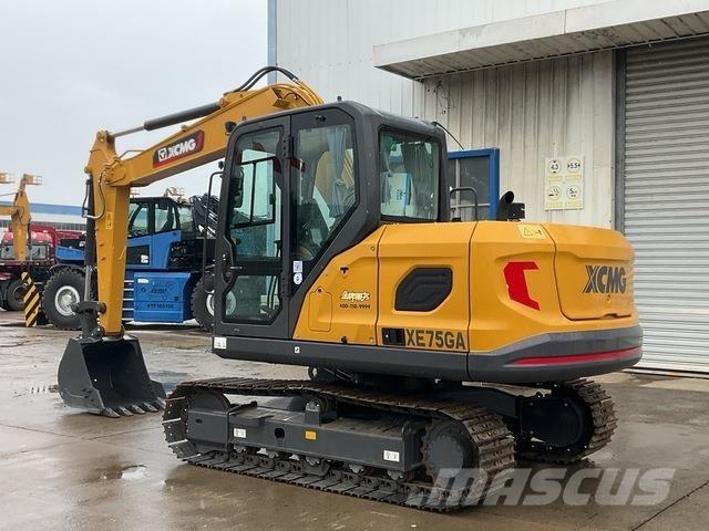 XCMG XE75GA 履带挖掘机