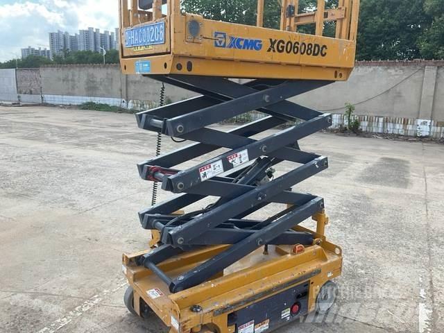 XCMG XG0608DC 剪叉式升降机