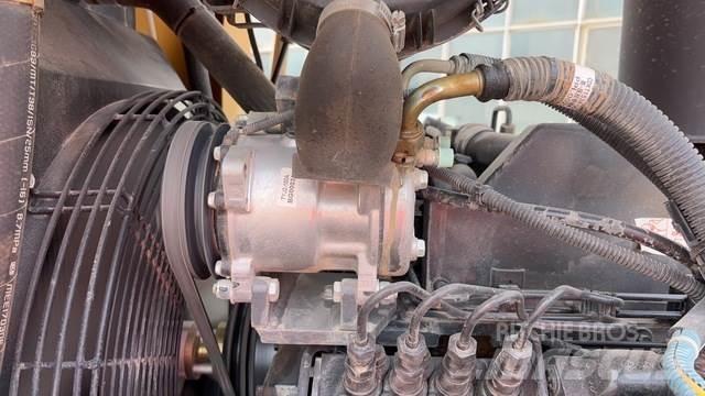 XCMG XS113E 单轮压路机