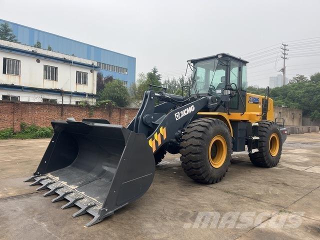 XCMG ZL50GV 轮式装载机