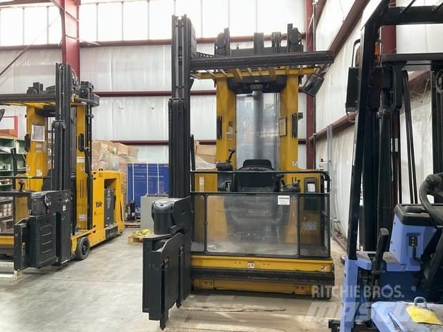 Yale NTA030SB 中端式装载机