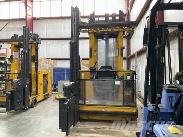 Yale NTA030SB 中端式装载机