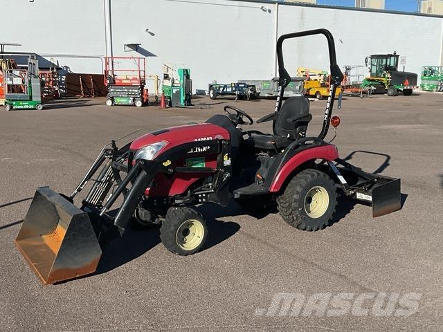 Yanmar SA223 小型拖拉机