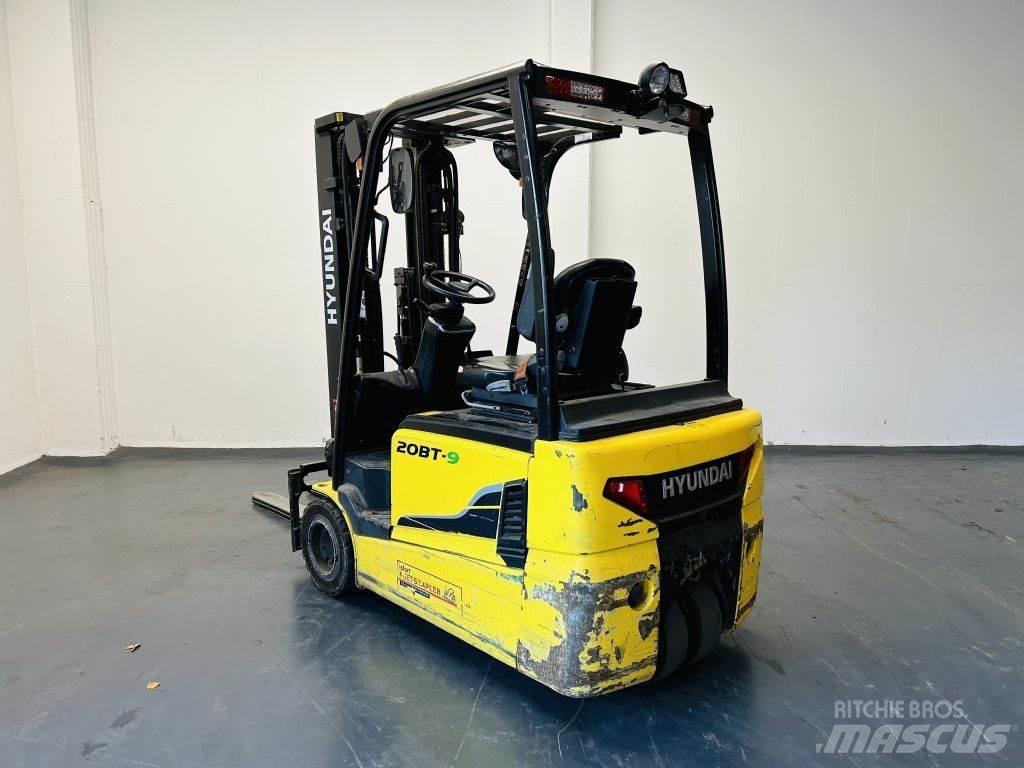Hyundai 20BT-9 电动叉车
