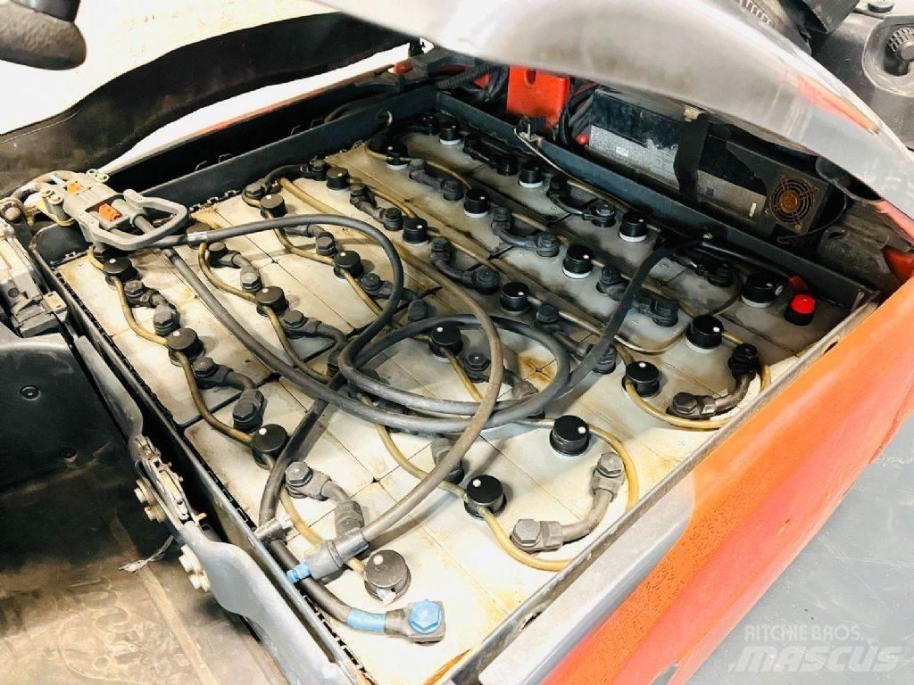 Linde E20PL-02 电动叉车
