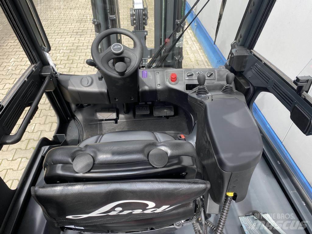 Linde E50HL 电动叉车