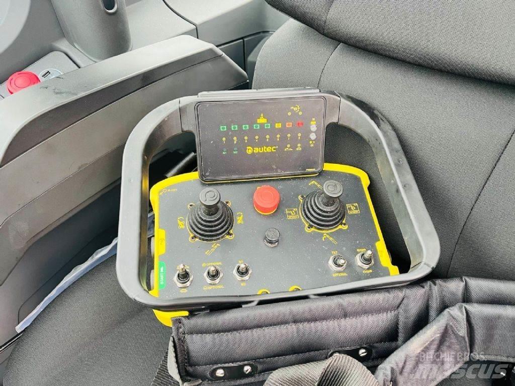 Magni RTH 8.27 伸缩臂叉装车|叉装车
