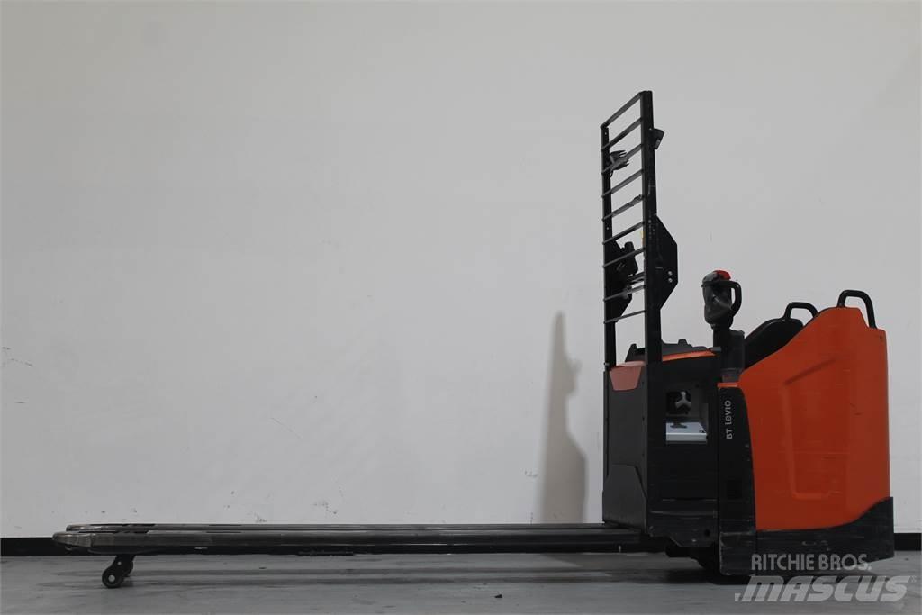 Toyota LPE200 手摇升降机