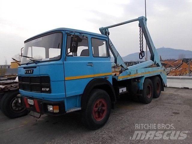 Fiat 697 NP 工程吊钩车