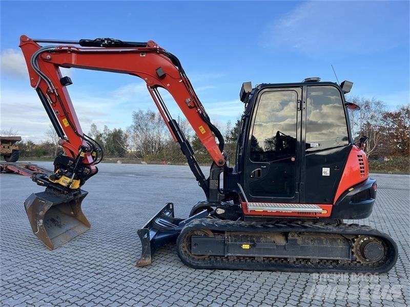 Kubota KX080-4 小型挖掘机